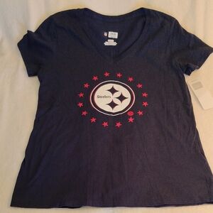 NFL Team Apparel Pittsburgh Steelers Red Stars V Neck Shirt Women's Small NWT